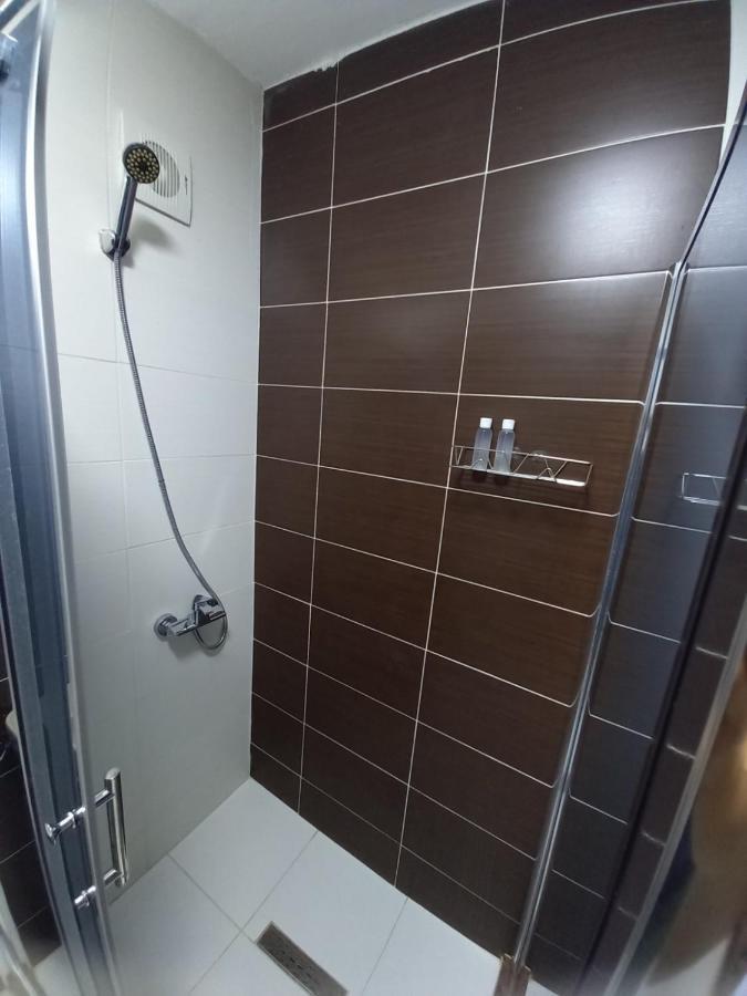 Aaa Apartment Pristina Exteriör bild