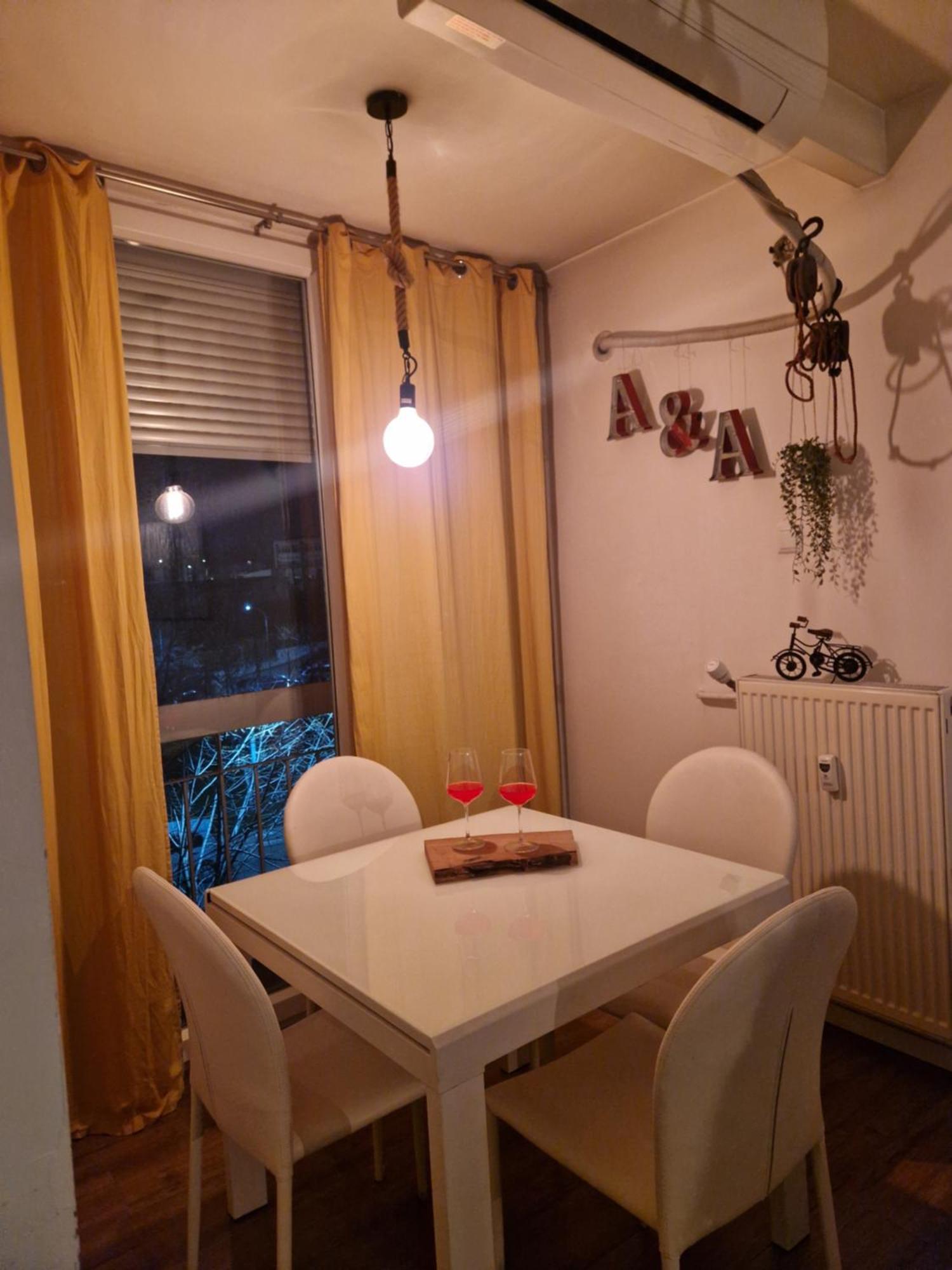 Aaa Apartment Pristina Exteriör bild