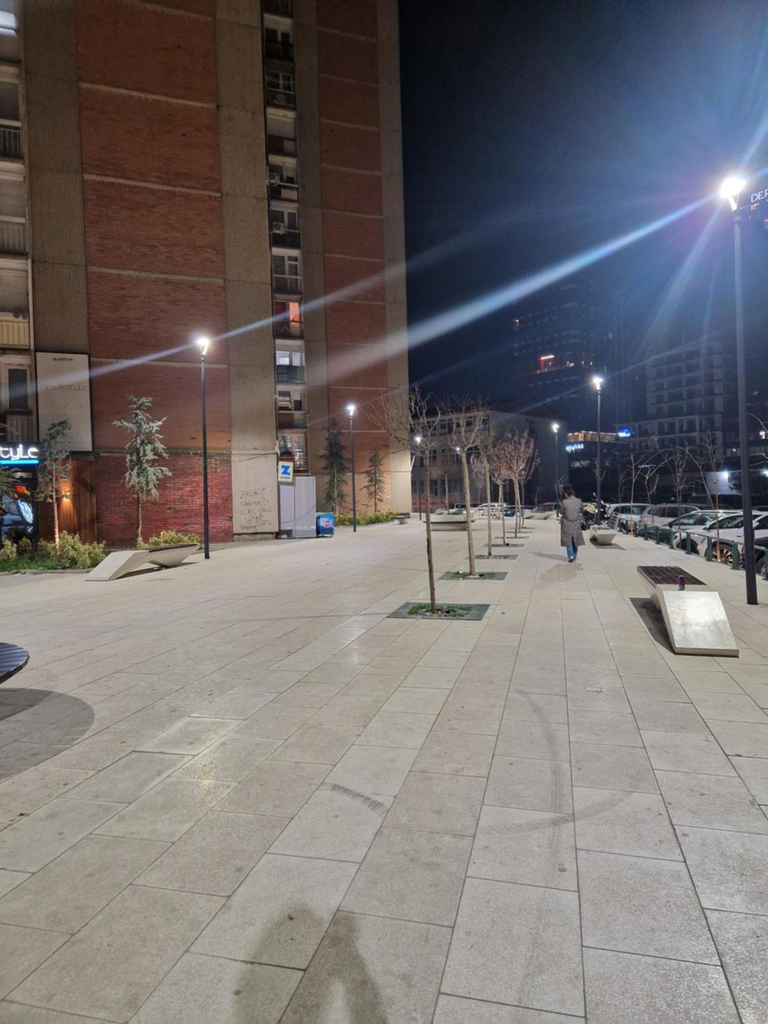 Aaa Apartment Pristina Exteriör bild